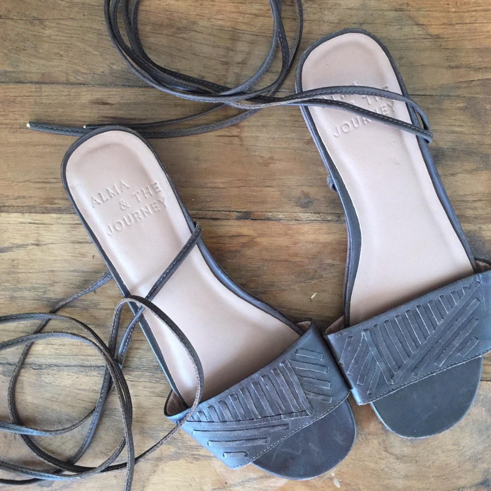 Woven leather espresso sandals
